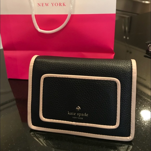 kate spade Handbags - Kate Spade ♠️ NWT leather wallet/card holder